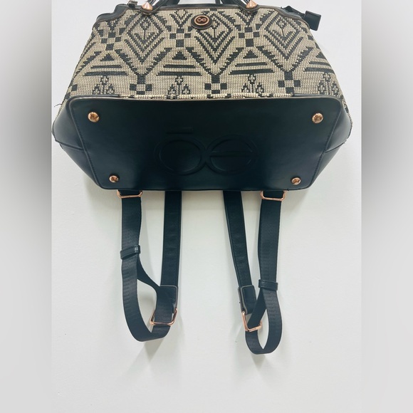 Cloe Women\'s Tribal Jacquard Backpack Convertible Satchel Black White Purse main image 5